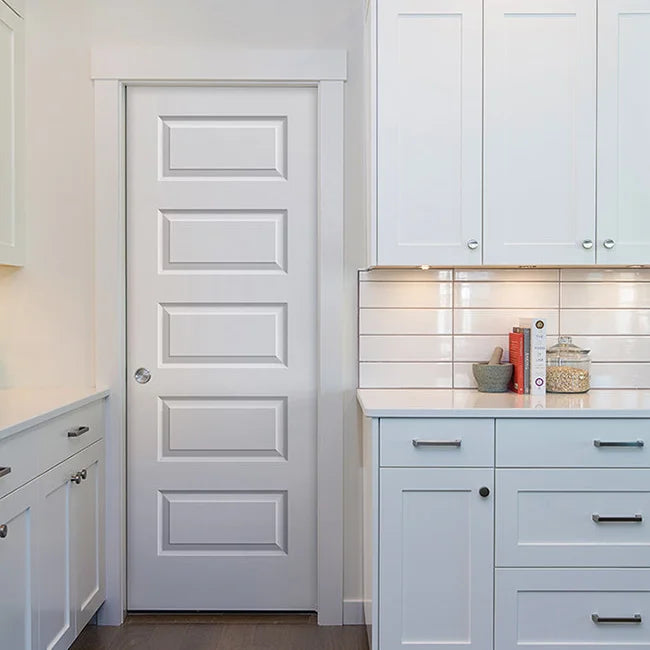 Benton Solid Core Door with 4-5/8" Jamb Kit*